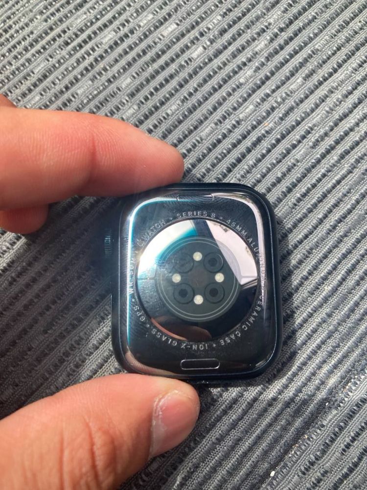 Apple smart watch 8