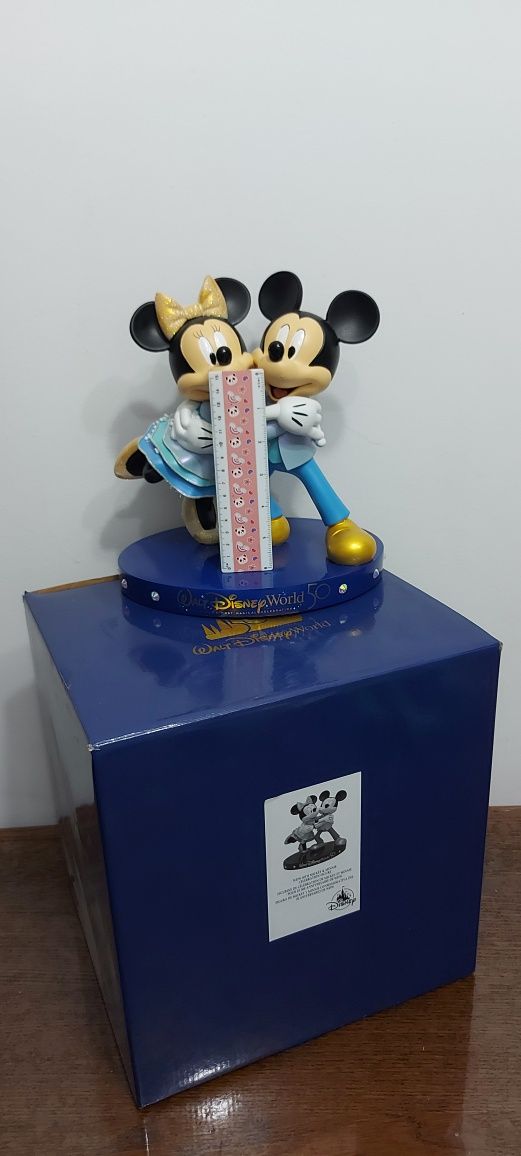 Statueta porțelan  Disney store 50 th celebration aniversare de colect