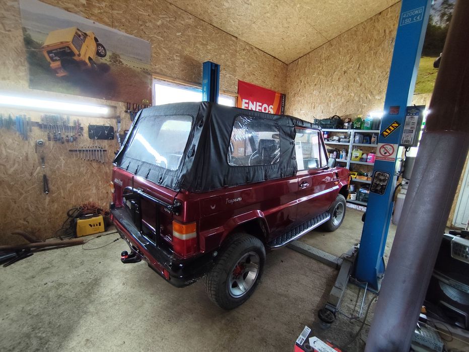 Vând ARO 10, impecabil