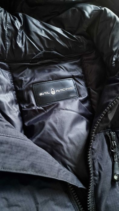 Vand geaca Sail Racing, ca noua