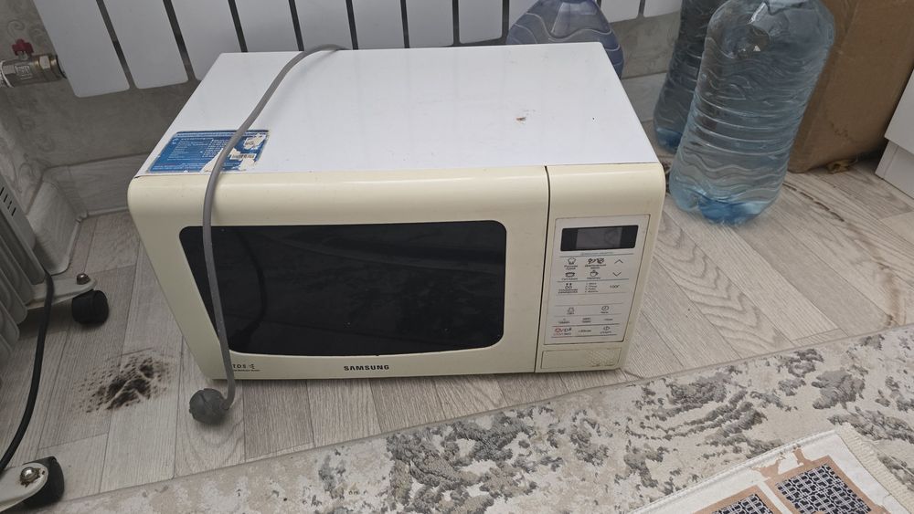 Микроволновка Samsung