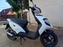 Motocicletă scuter