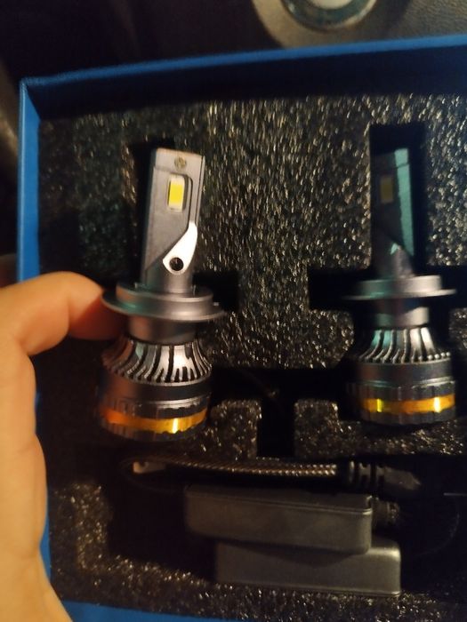 Set 2 leduri auto h7 h1 h4 h11 15000 lumeni 100w 12-24v ca