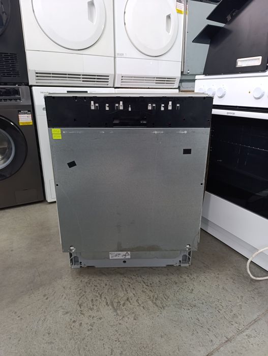 Съдомиялна машина NEFF  прожекция на времето