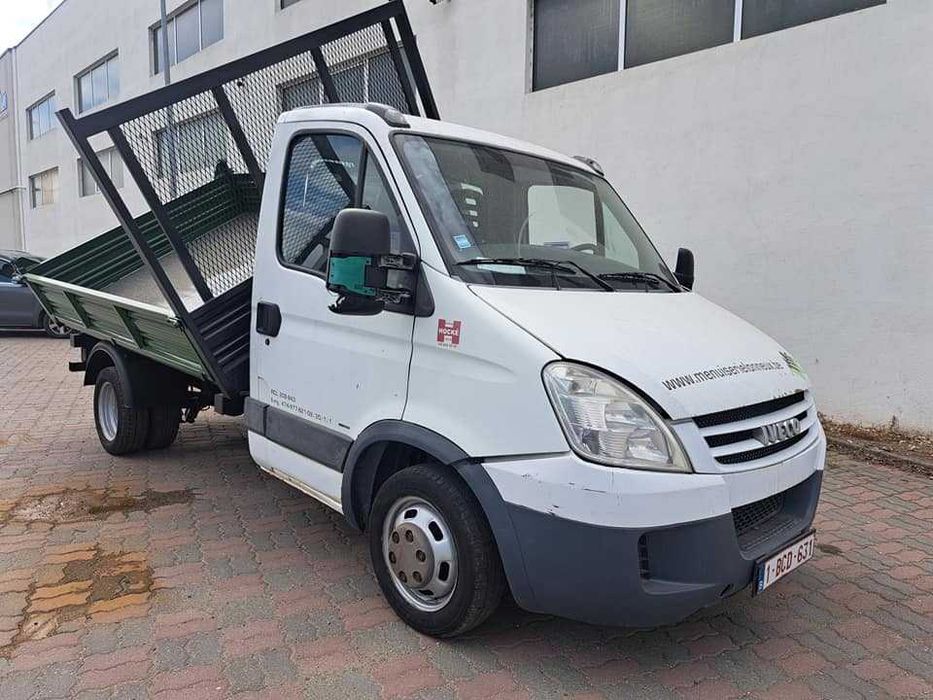 Iveco Daily 35C12 basculabil pe 3 parti