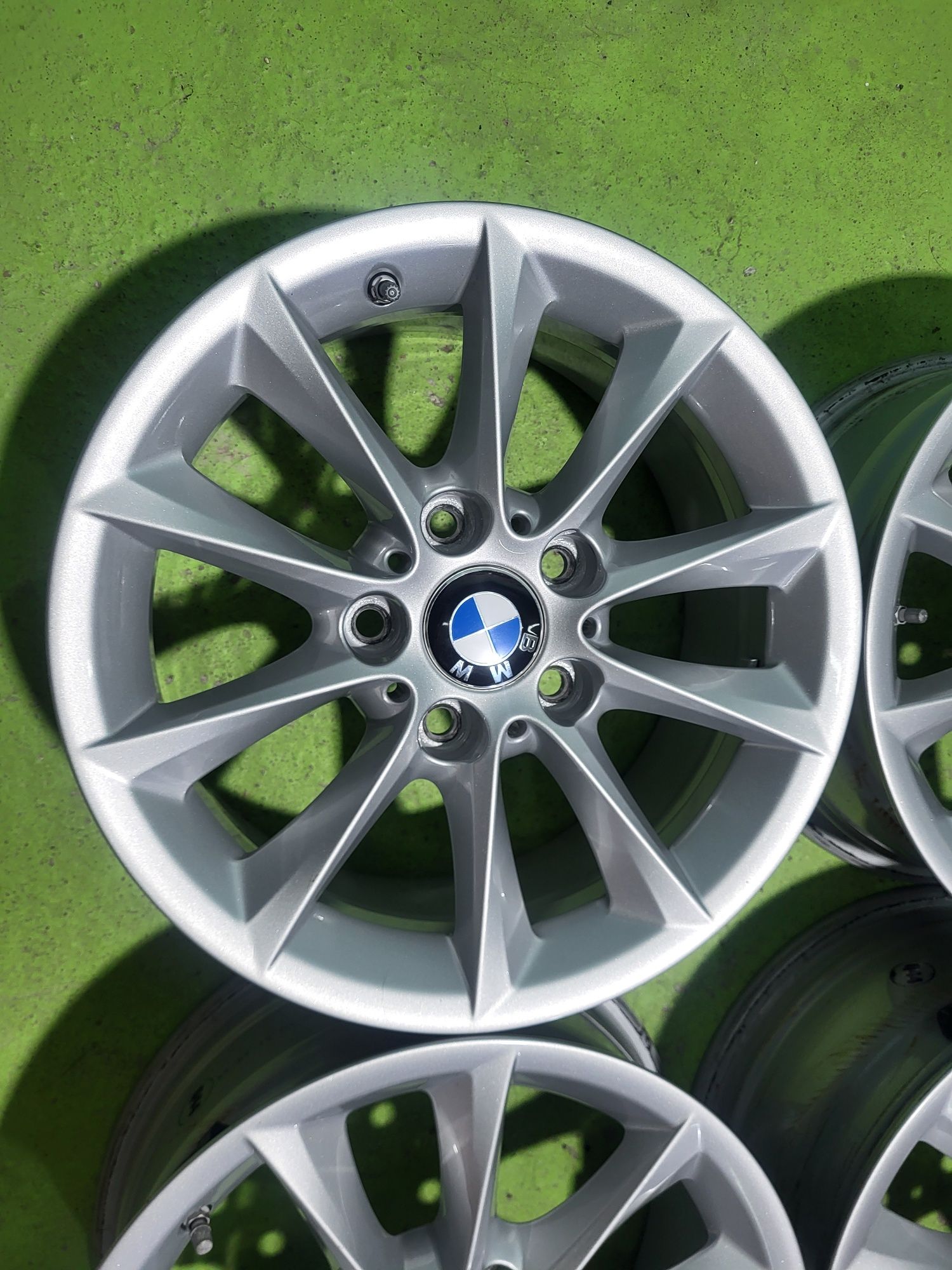 16 5x120 Bmw F20 лети джанти 5х120 бмв ф20