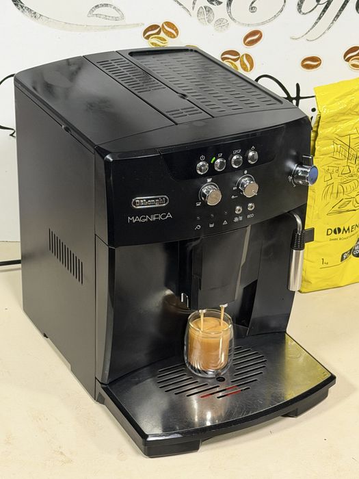 Кафемашина кафе автомат delonghi magnifica с гаранция