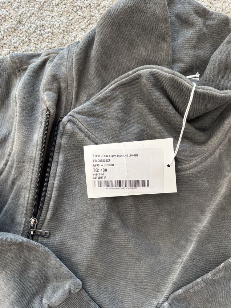 Суйчери Guess за момиче на 10г