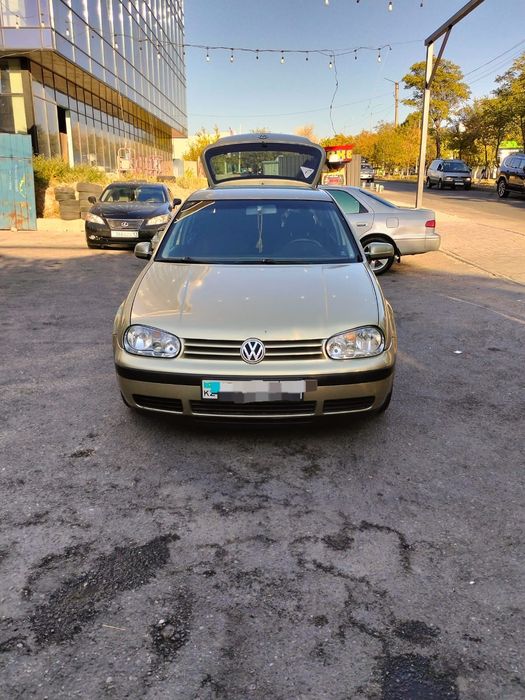 volkswagen golf 4