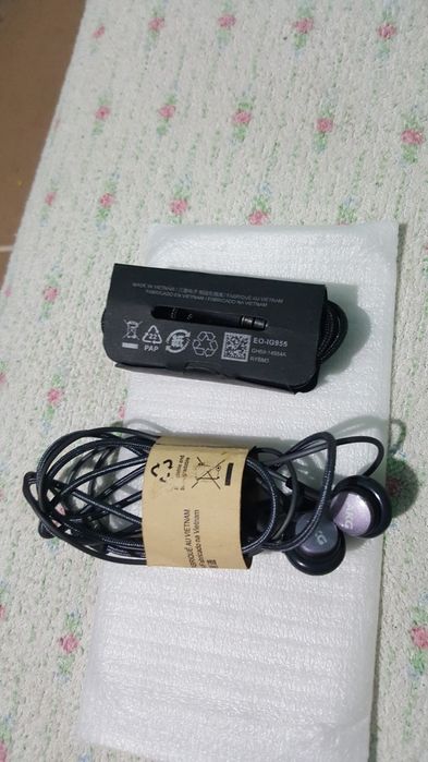 Casti AKG originale