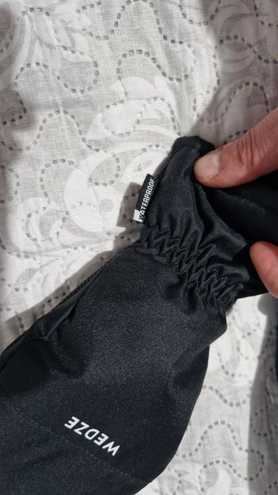 Mănuși Wedze Decathlon mărimea 6 ani