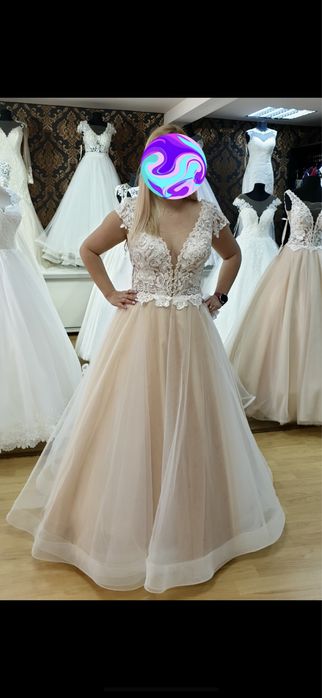Vand rochie de mireasa nude