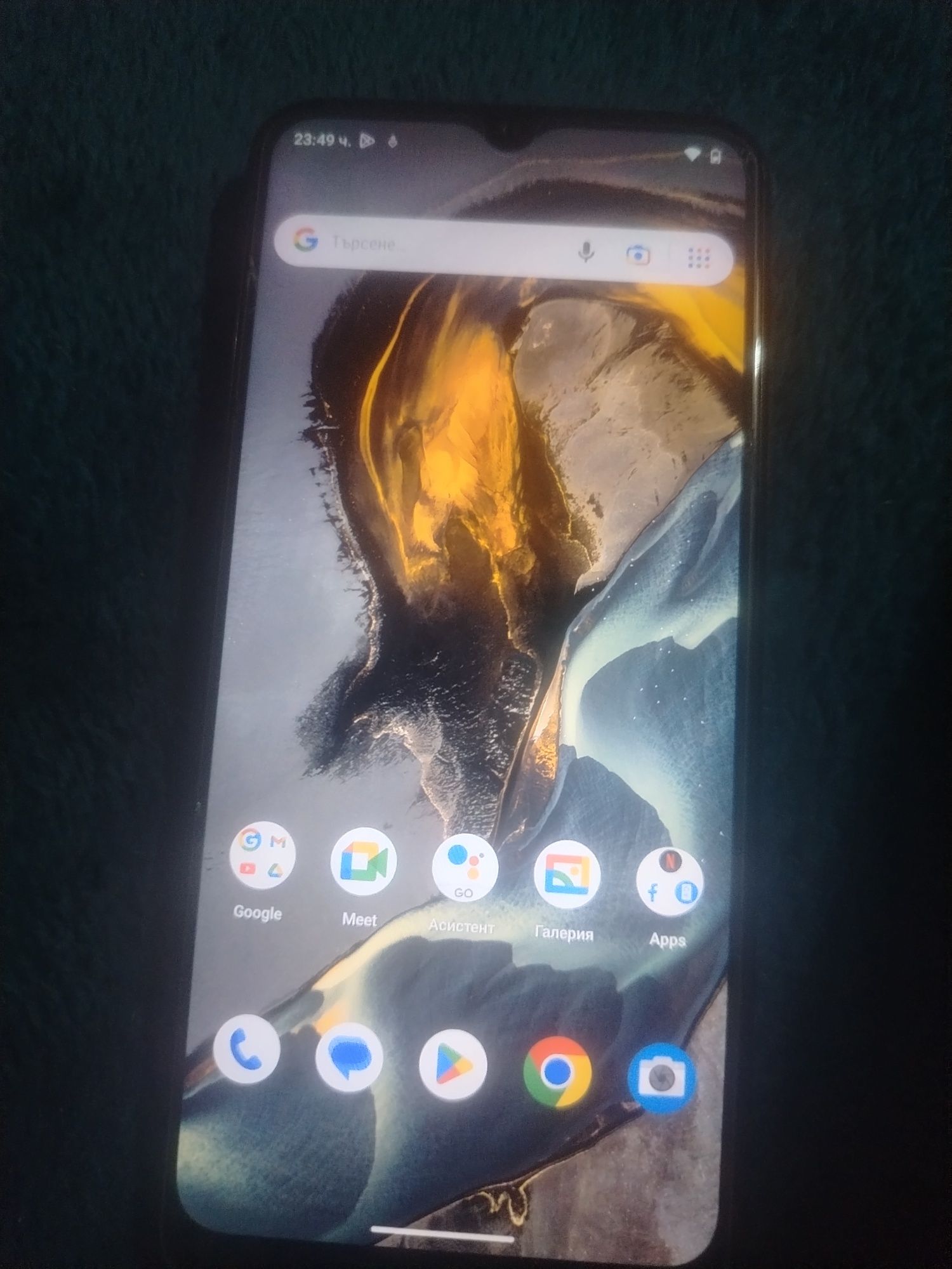 Продавам Nokia c 22