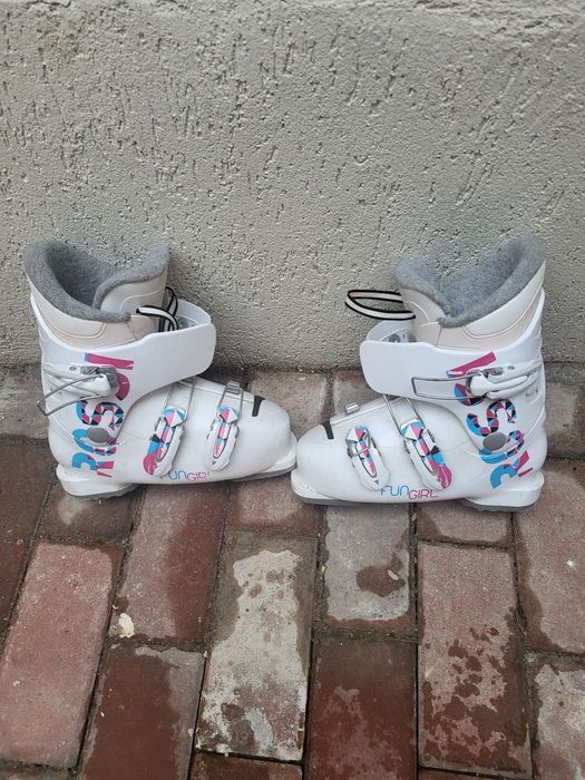 Rossignol clapari, Copii 21,5 Mondo/ 33-34