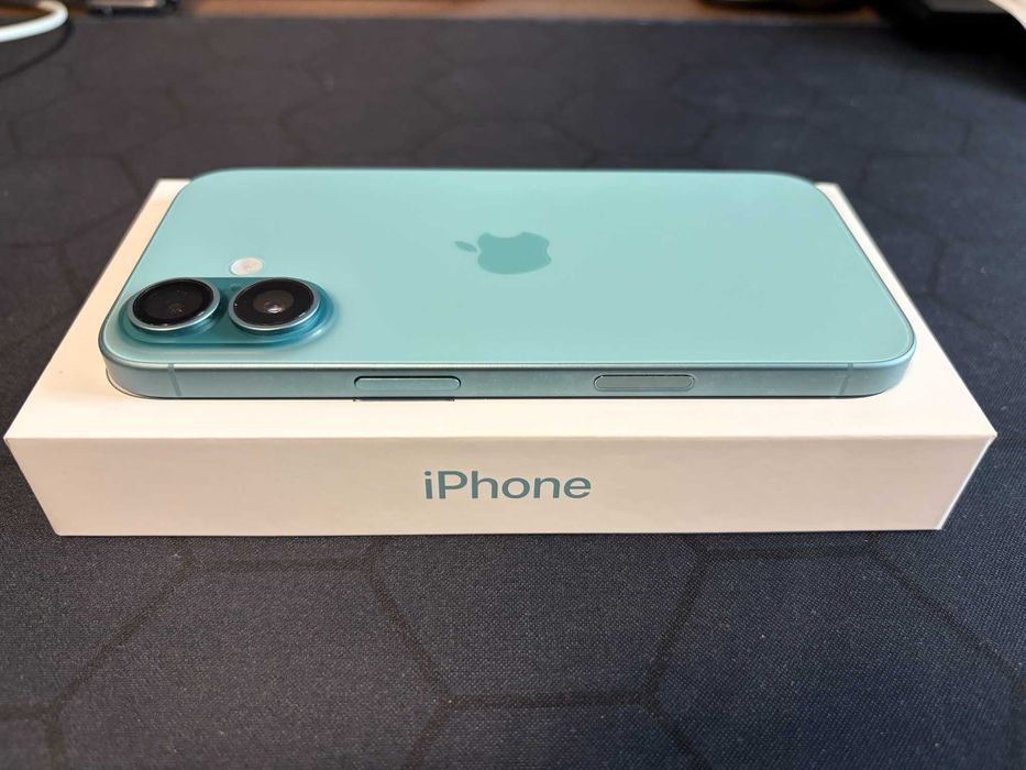iPhone 16 Teal / Verde 128GB, full box, impecabil, neblocat