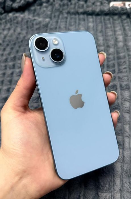 айфон 14, на 128гб