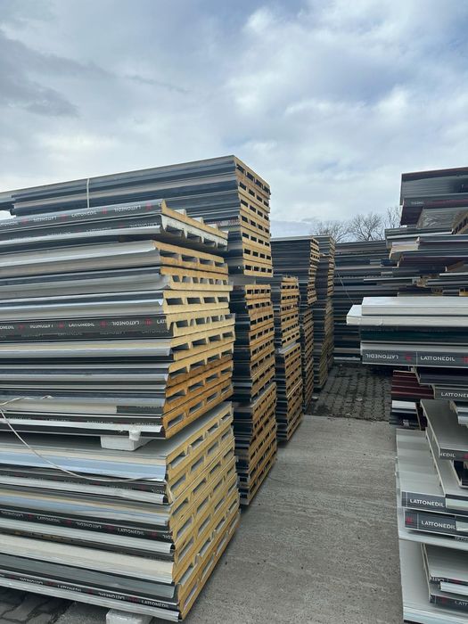 Panouri sandwich termoizolate