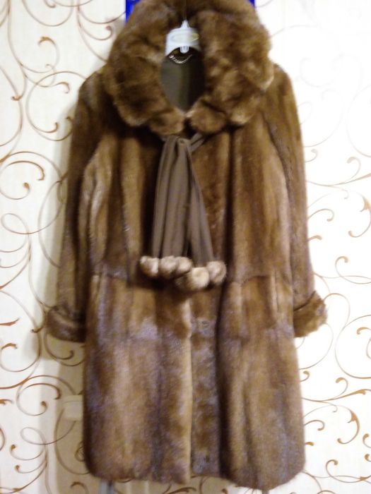 Женские натуральные шубы