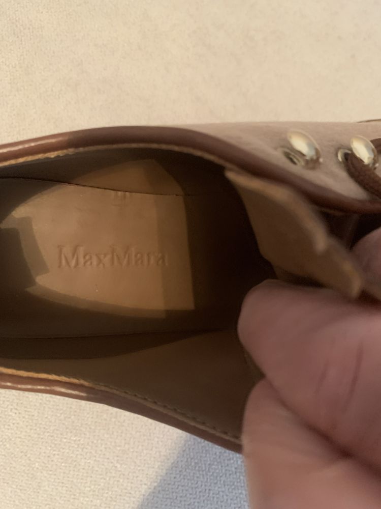 Ghete din casmir MaxMara