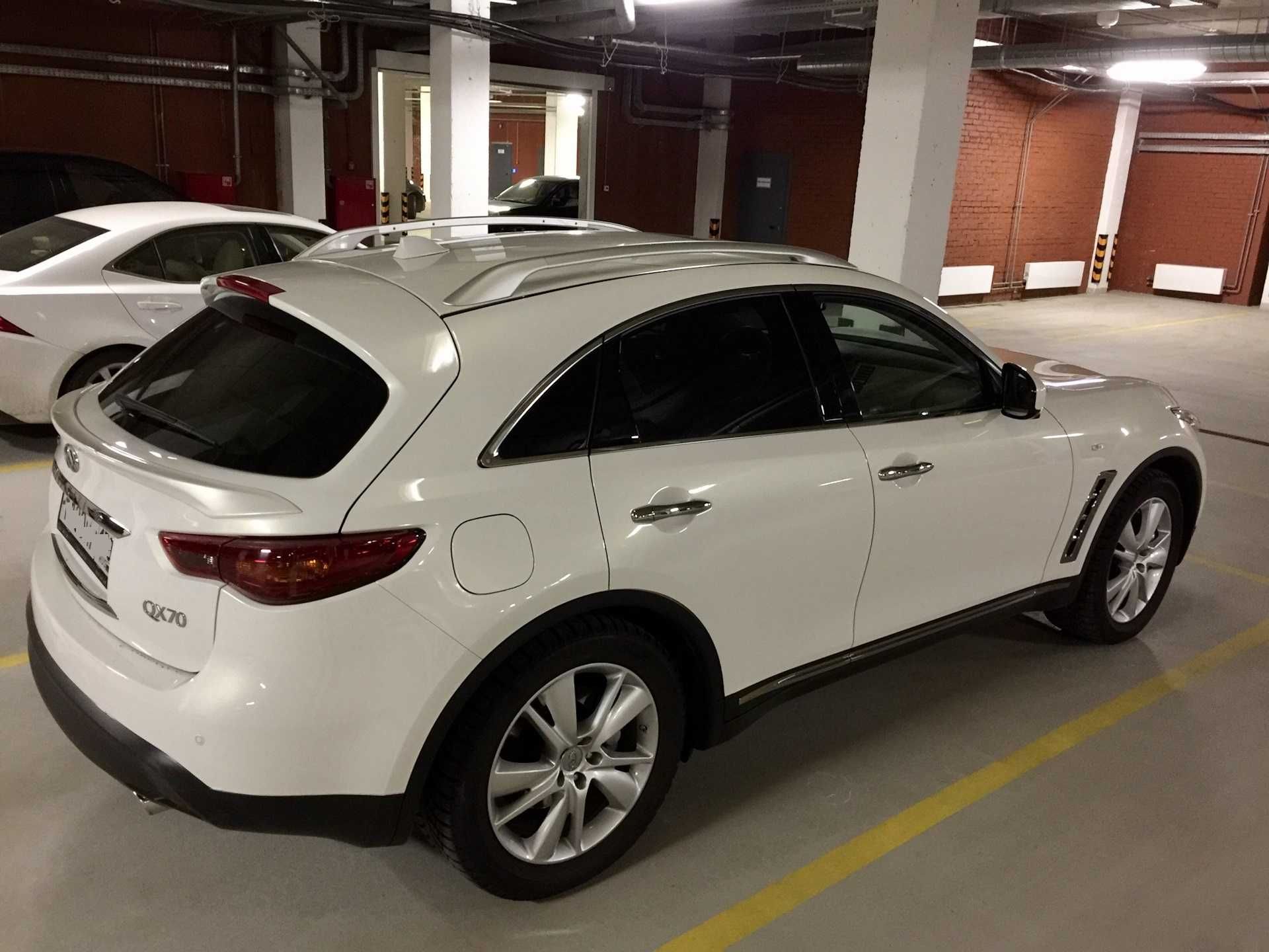 Нижний спойлер Ferz Infiniti FX35 FX37 QX70 FX30d FX50 2008г-2017г