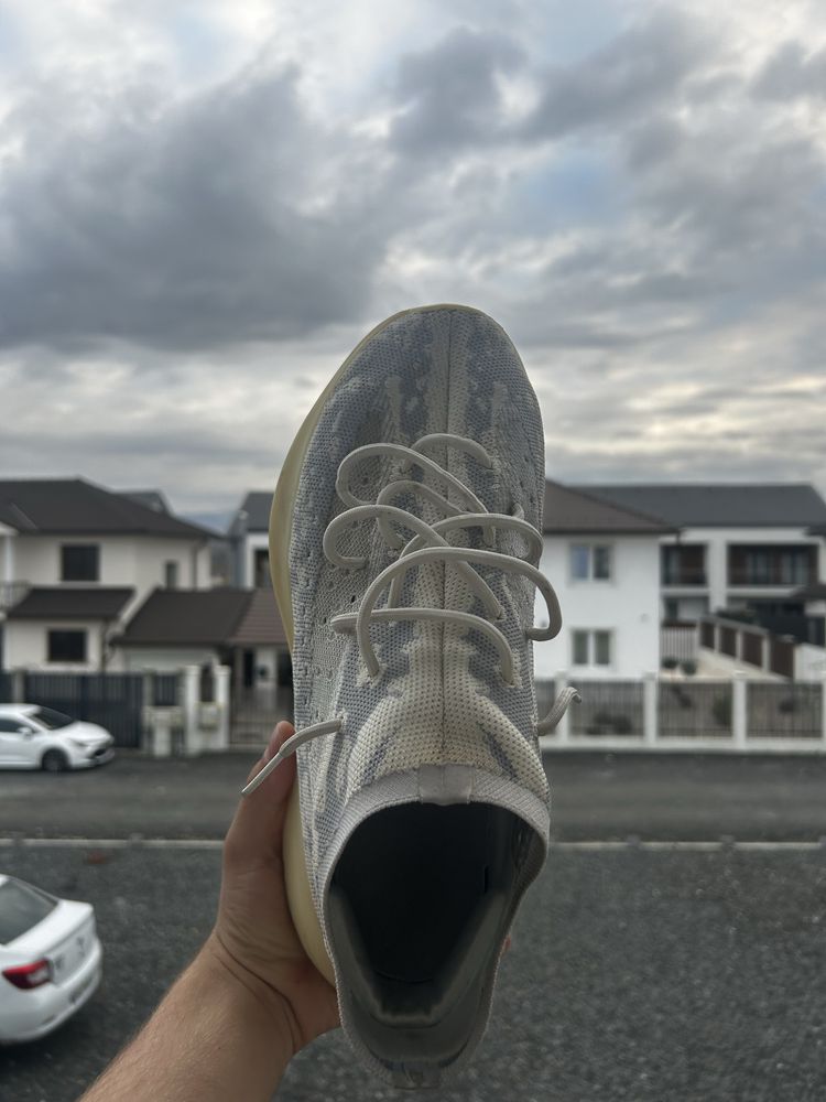 Adidas Yeezy 380