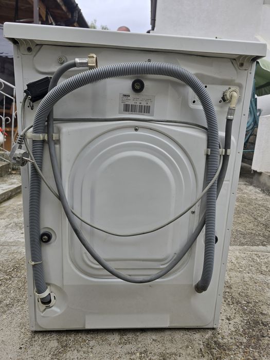 Пералня Zanussi Fa832