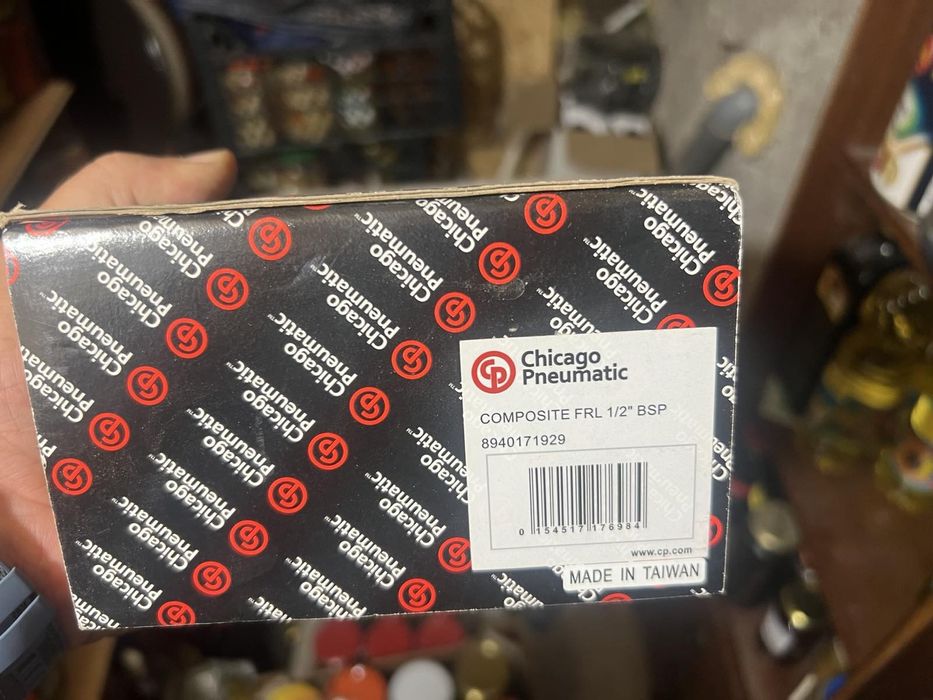 Пневмоподготвителна група Chicago Pneumatic 1/2", 10 бара