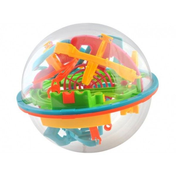 Забавен детска игра лабиринт в прозрачна топка