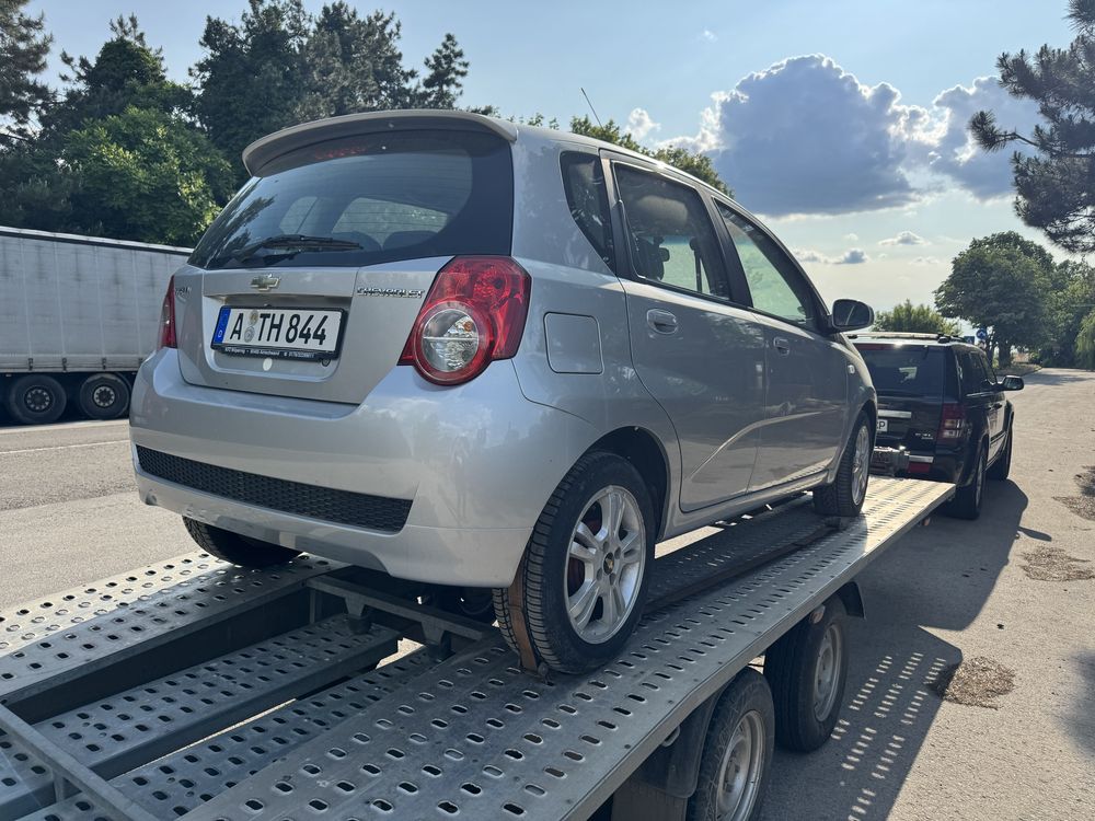 Шевролет Авео 1.4i на части