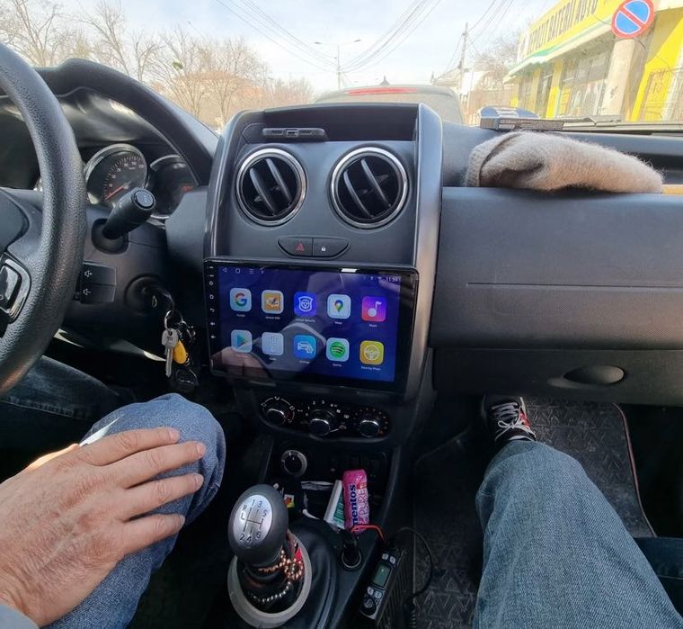 Navigatie Android Dacia Duster 2013-2018 Waze YouTube WiFi GPS USB