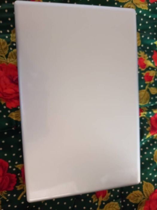 Kompyuter Intel. I90