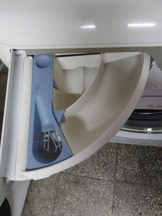 Перална машина Ariston