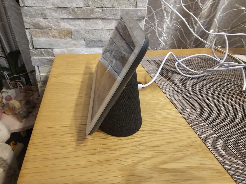 Google Nest Hub 2nd Gen – Неизползван!