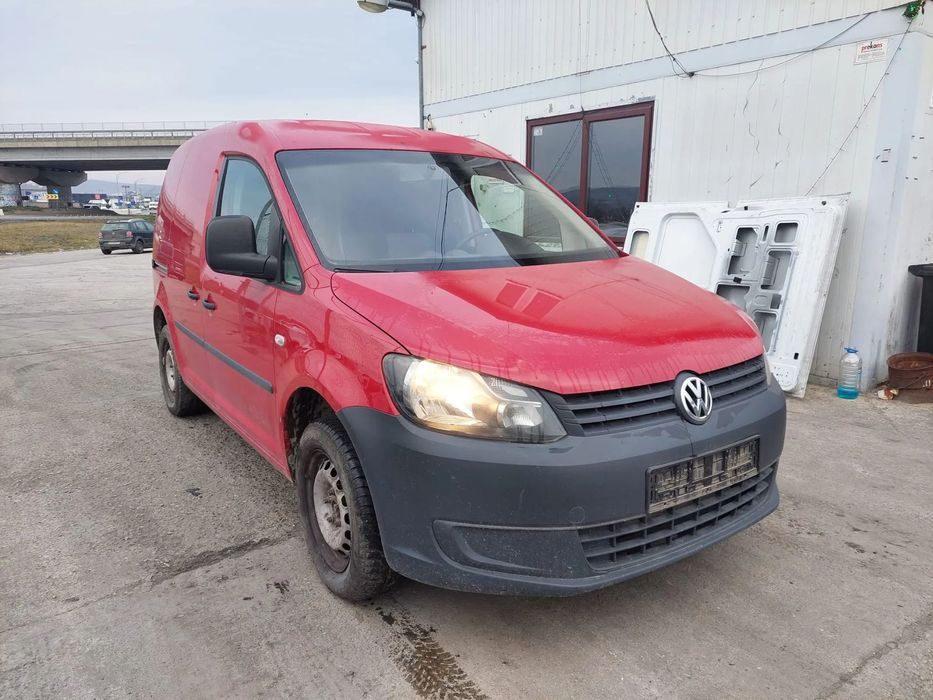 Dezmebram Volkswagen Caddy, an 2012, 1.6 TDI  cod CAY, cutie manuala