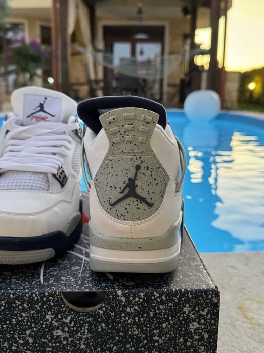 Jordan 4 Midnight Navy Мъжки Кецове 46 EUR + Кутия