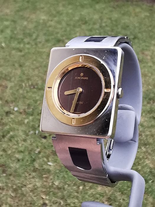 Ceas Junghans Solar Tec - Ronda 5 rubine - 27*31 mm - Dama