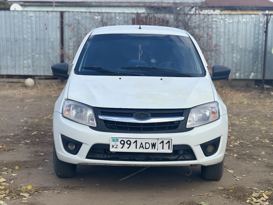 Продам машину Granta срочно