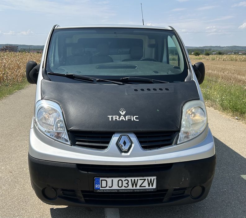 Renault trafic 2009 2.0dci 3 locuri