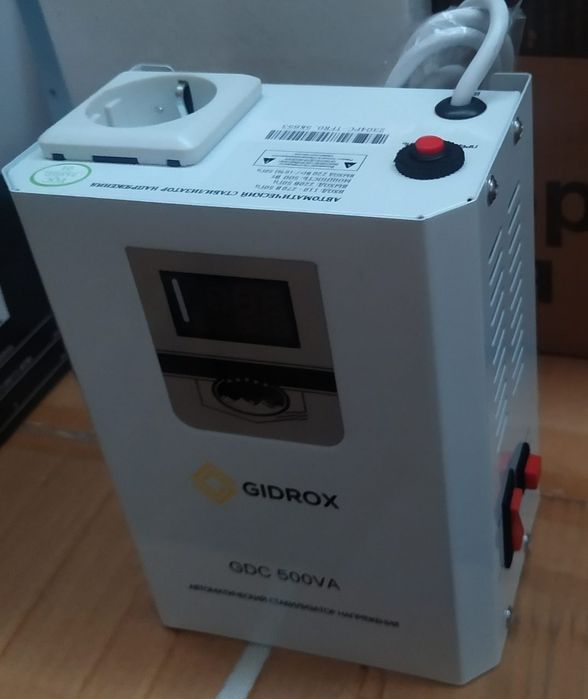 Стабилизатор GIDROX GDC-500VA(110-250V)