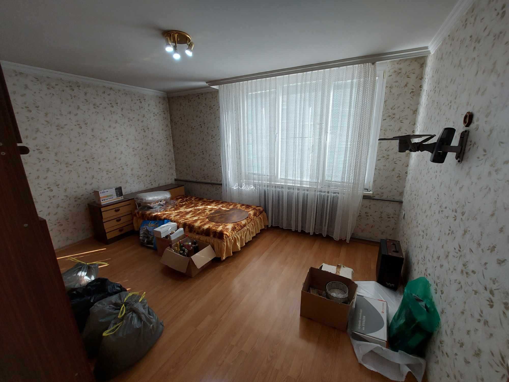 Тристаен апартамент, 89кв.м, кв. Боровец