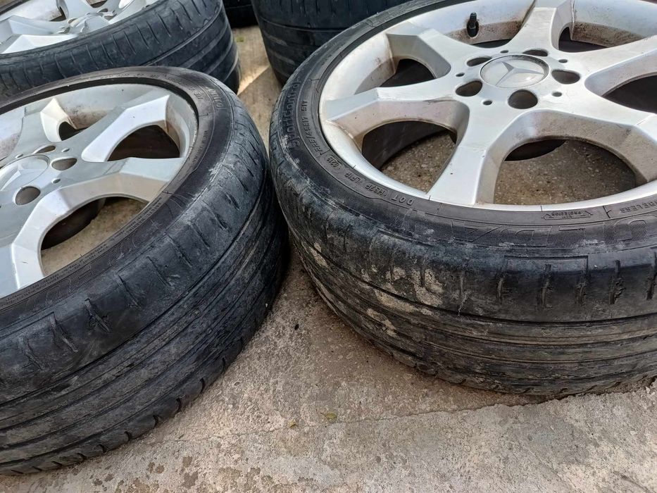 Продавам оригинални джанти с гуми за Мерцедес w203 / Ц класа