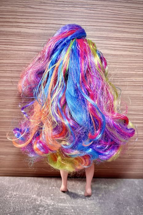 Amaya Raine Rainbow High Fashion Doll Papusa