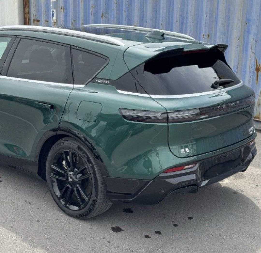 Voyah free 318 AWD