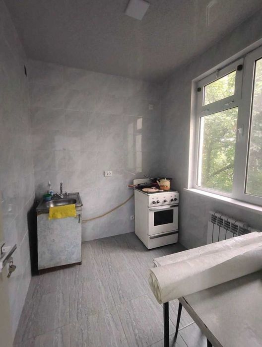 Продаётся 2/4/5 Художников