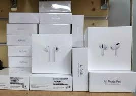 Наушники АКЦИЯ  AirPods 2. 3 и Pro. чехол в подаро