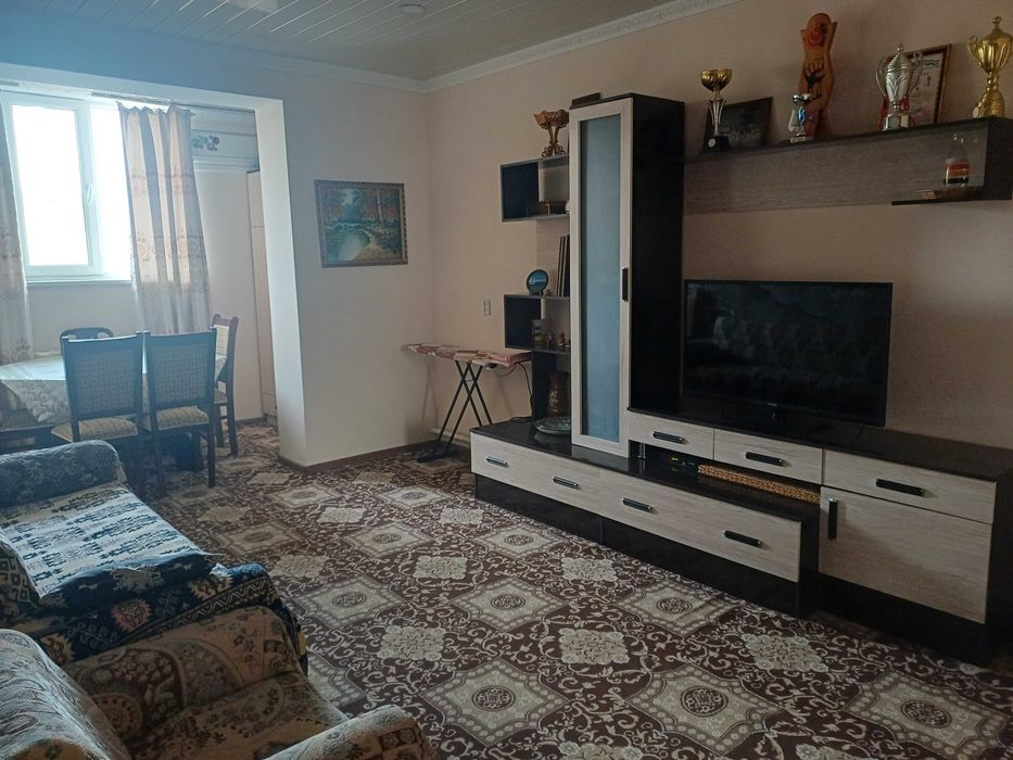 3хонали квартира, шахар марказида