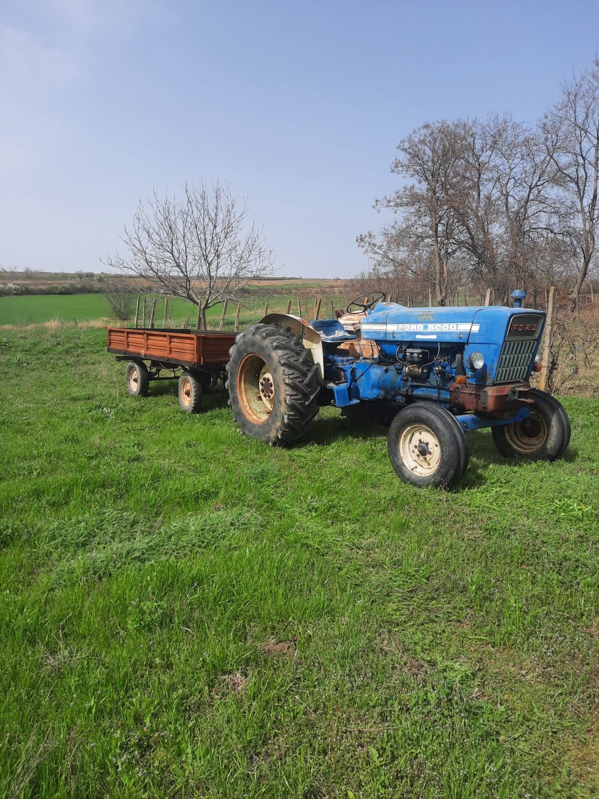 Tractor ford 5000