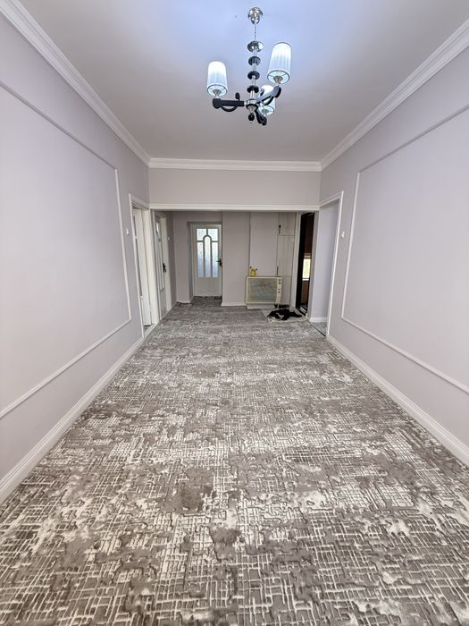 Срочно сотилади 5 хона 6 этаж 9 э домда. Согдиана бовлинг