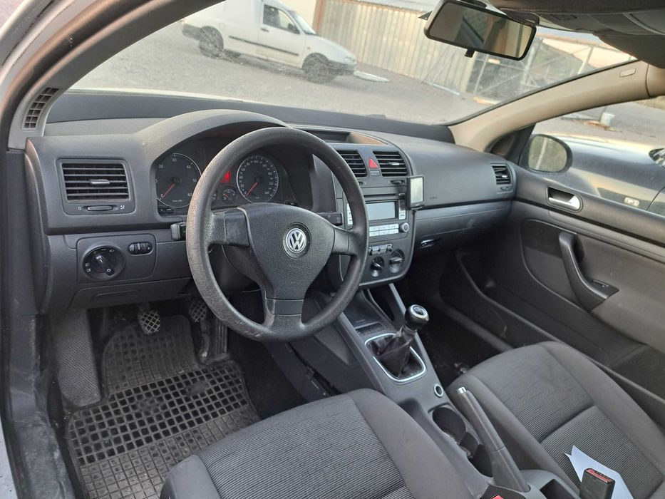 VW Golf 1.9tdi BLS 4x4 2/3 вр. На части
