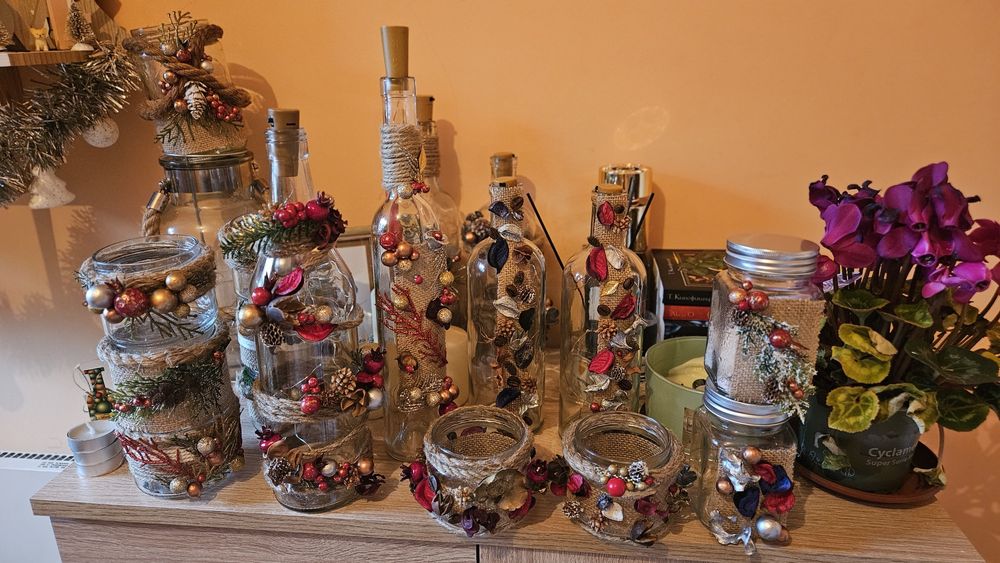 Коледни светещи бутилки и свещници- ръчна изработка.